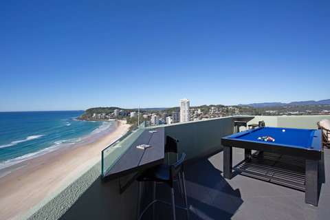 Burleigh Esplanade Apartments - Perth Resorts 3