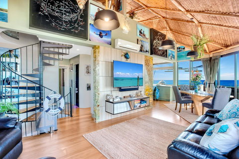 Burleigh Esplanade Apartments - Perth Resorts 5