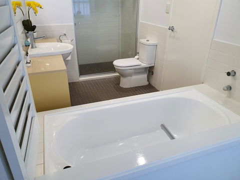Azure Sea Whitsunday Resort - Perth Resorts 3