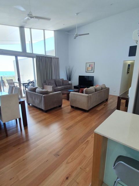 Azure Sea Whitsunday Resort - Perth Resorts 21