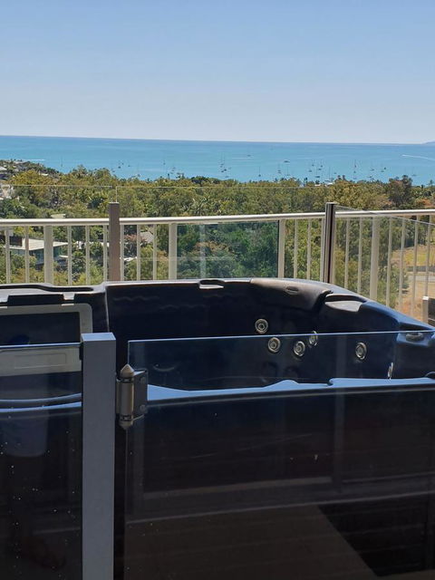 Azure Sea Whitsunday Resort - Perth Resorts 20