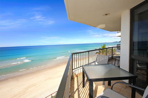 Spindrift On The Beach - Absolute Beachfront - Accommodation Perth 11