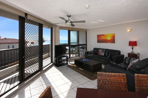 Spindrift On The Beach - Absolute Beachfront - Accommodation Perth 39