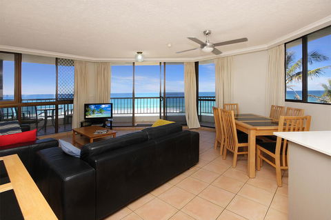Spindrift On The Beach - Absolute Beachfront - Accommodation Perth 7