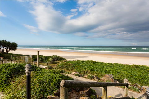 Spindrift On The Beach - Absolute Beachfront - Accommodation Perth 22