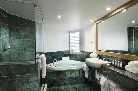 Sofitel Gold Coast Broadbeach - Accommodation Perth 4