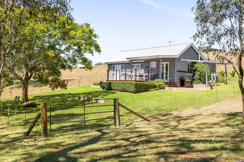 Hollow Tree Farm - Perth Resorts 14