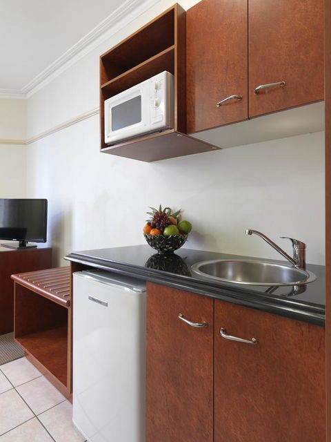 Adina Apartment Hotel Brisbane Anzac Square - Perth Resorts 4