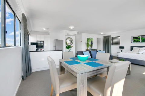 Kangaroo Point Central Hotel & Apartments - Accommodation Perth 22