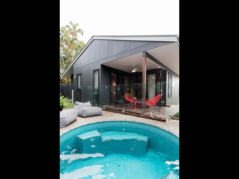 Sam's Buderim Mountain Guest House - Accommodation Perth 1