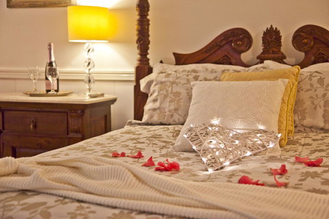 Curtis Falls Cottage - Perth Resorts 21