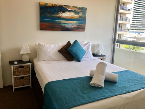 Hi Ho Beach Apartments On Broadbeach - Perth Resorts 11