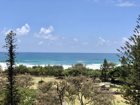 Hi Ho Beach Apartments On Broadbeach - Perth Resorts 7