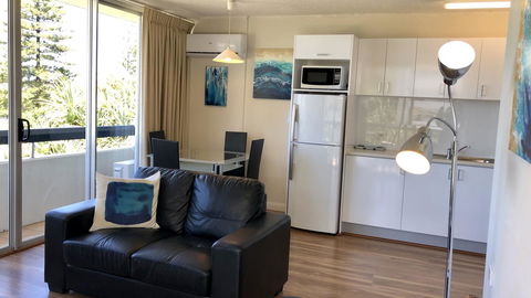 Hi Ho Beach Apartments On Broadbeach - Perth Resorts 14