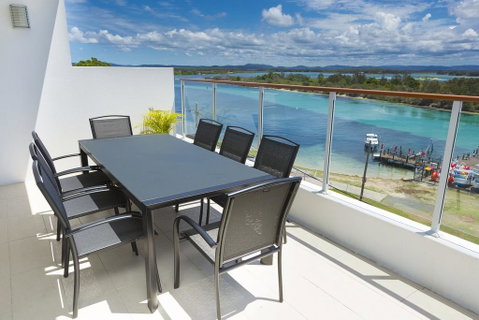 Waterline Penthouse 304 - Accommodation Perth 2