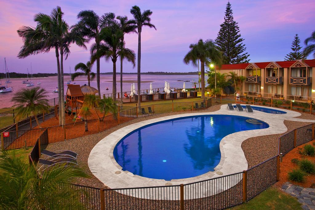 Flynns Beach ACT Accommodation Perth