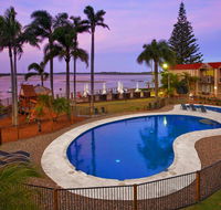 Waters Edge Port Macquarie - Accommodation Perth