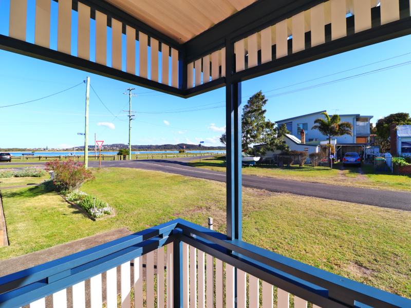 Pinny Beach NSW Accommodation Perth