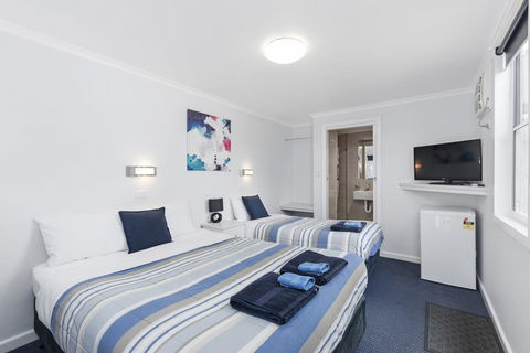 Wattle Grove Motel Maryborough - Accommodation Perth 1