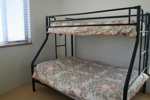 WAVES 203 ON CURRUMBIN - Accommodation Perth 2