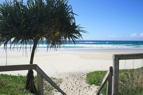 WAVES 203 ON CURRUMBIN - Accommodation Perth 0