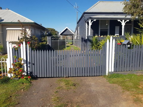 Welcome Stranger Cottage - Accommodation Perth 1
