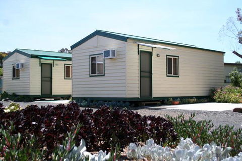 West City Motel - Accommodation Perth 0