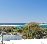 Whale Tales' 78 Lentara Street - FANTASTIC WATER VIEWS OVER FINGAL BEACH - Accommodation Perth