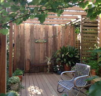 Whispering Pines Bed and Breakfast - Accommodation Perth