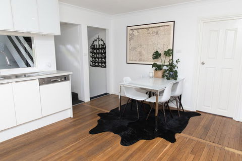 White Beach Cottage - Accommodation Perth 2