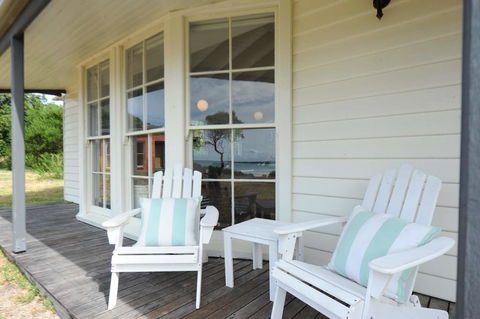White Shell Cottage - Accommodation Perth 0