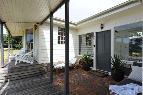 White Shell Cottage - Accommodation Perth 2
