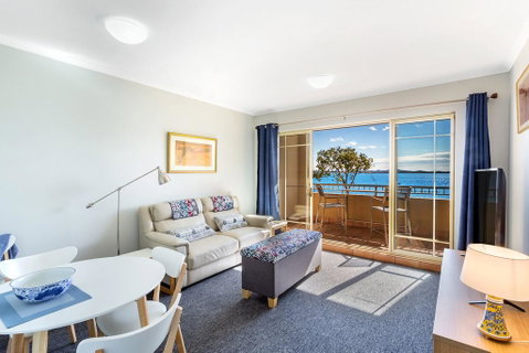 Whitesands, Unit 113/41-45 Shoal Bay Road - Accommodation Perth 2
