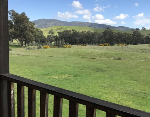 Wimmera Hills Winery - Accommodation Perth 1