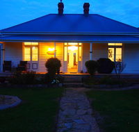 Windsor Cottage - Accommodation Perth