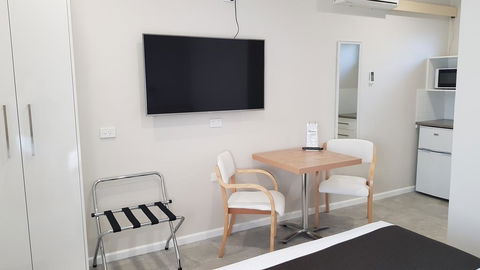 Wingham Motel - Perth Resorts 2