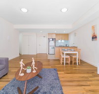 Wolli Creek Airport Serviced 2 Bedroom Apartment - Accommodation Perth