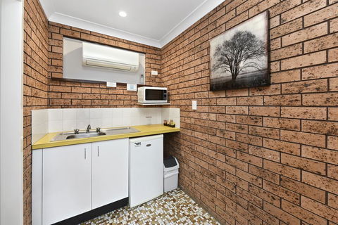Woongarra Motel - Accommodation Perth 1