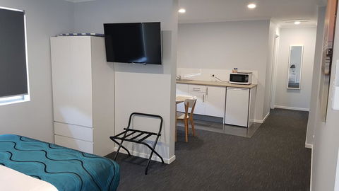 Wynnum Anchor Motel - Accommodation Perth 1