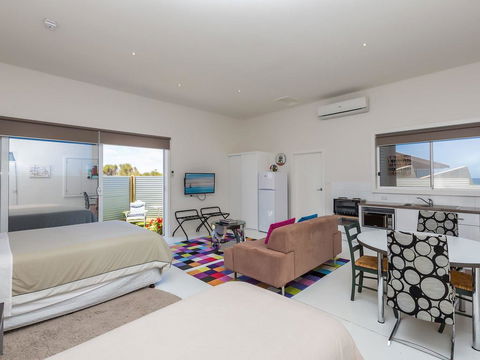 Wytonia Cabana - Accommodation Perth 1