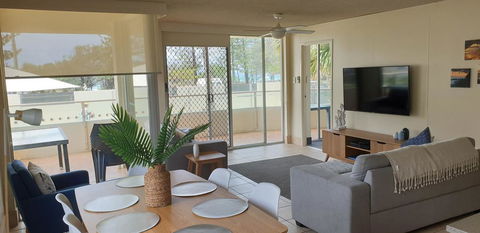 Wyuna Beachfront Holiday Apartments - Accommodation Perth 1