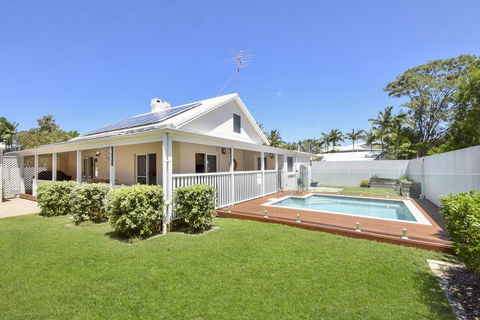 Wyuna Drive - Accommodation Perth 1