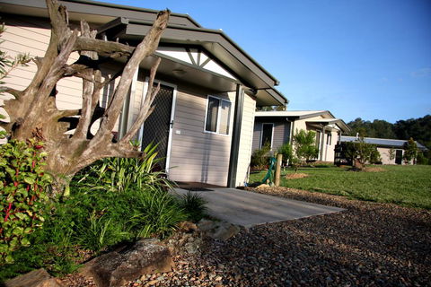 Yabbaloumba Retreat - Accommodation Perth 0