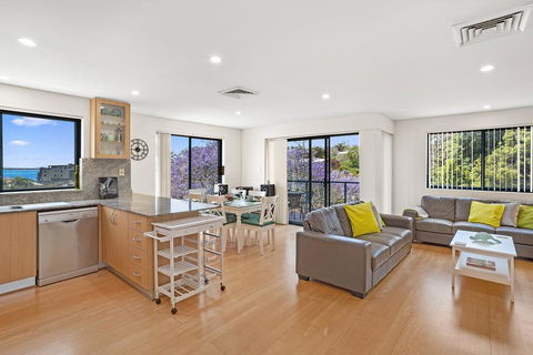 Yacaaba Terrace, Unit 9, 3 Yacaaba Street - Accommodation Perth 1