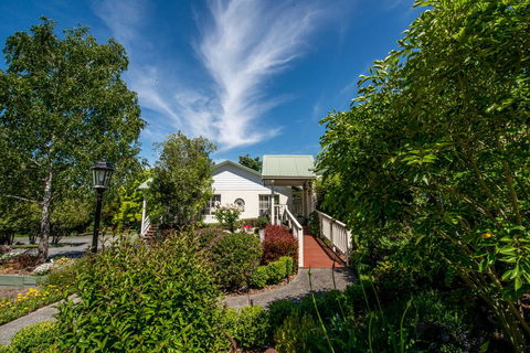 Yarra Gables - Accommodation Perth 0