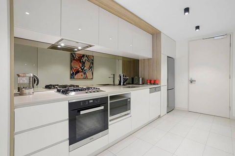YARRA - YARRA Toorak Rd & Chapel St. Pool, Gym & Parking - Accommodation Perth 3