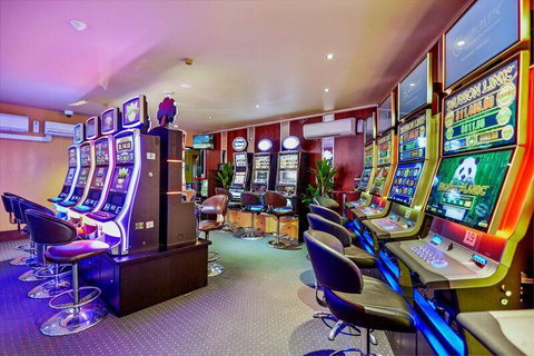 Yandina Hotel - Accommodation Perth 3