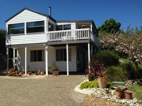 Yarra Glen Bed & Breakfast - Accommodation Perth 0
