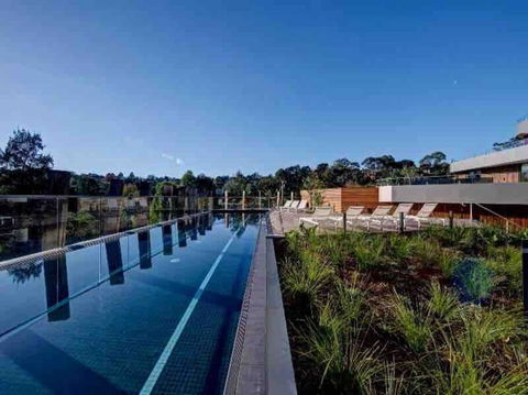 Yarra River Luxury 1BD Apartment - Accommodation Perth 3
