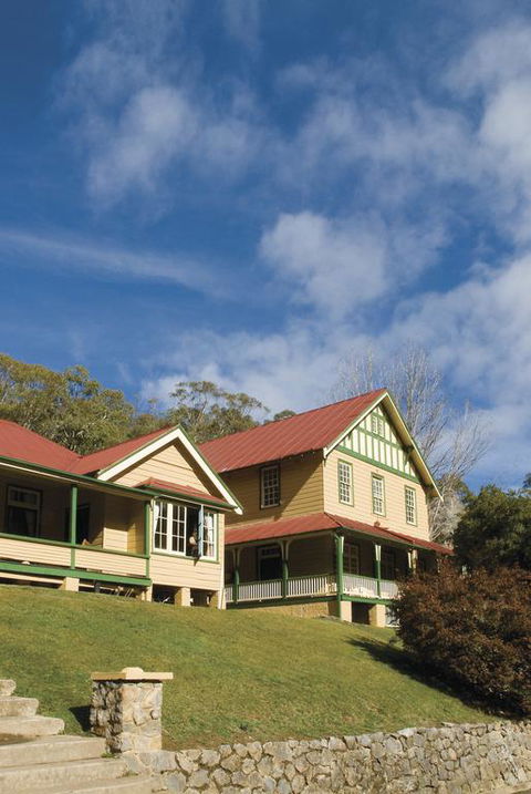 Yarrangobilly Caves House - Accommodation Perth 3